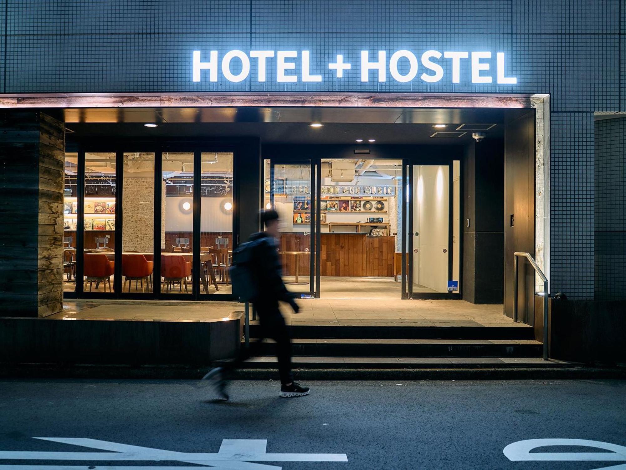 Hotel Plus Hostel Tokyo Kawasaki Kawasaki  Bagian luar foto